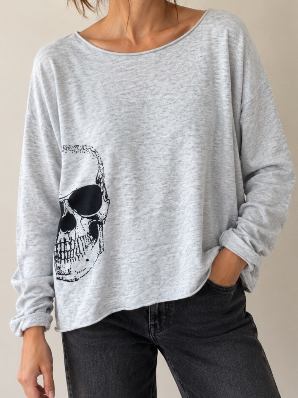 Skull Cashmere Gray Lightweight Oversized Skull Graphic Sweater Small